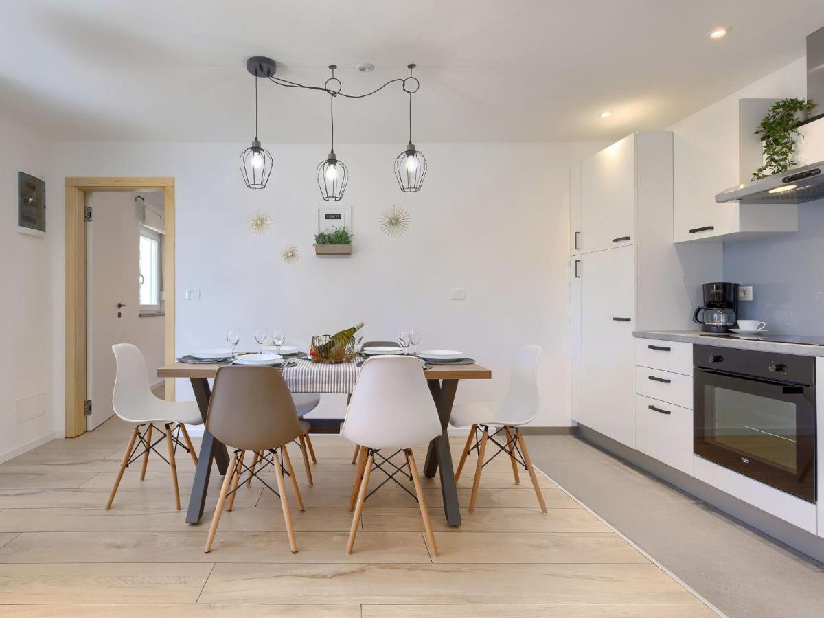 Holiday Home Laura By Interhome بولا المظهر الخارجي الصورة